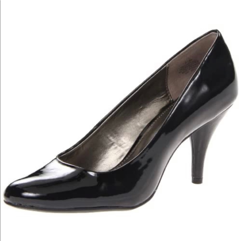 Bandolino Pumps